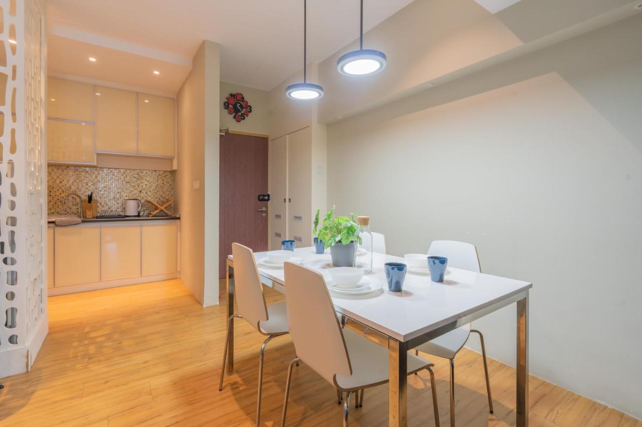 Cozy 2-Bedroom For 4 Pax With Pool - 수방자야 외부 사진